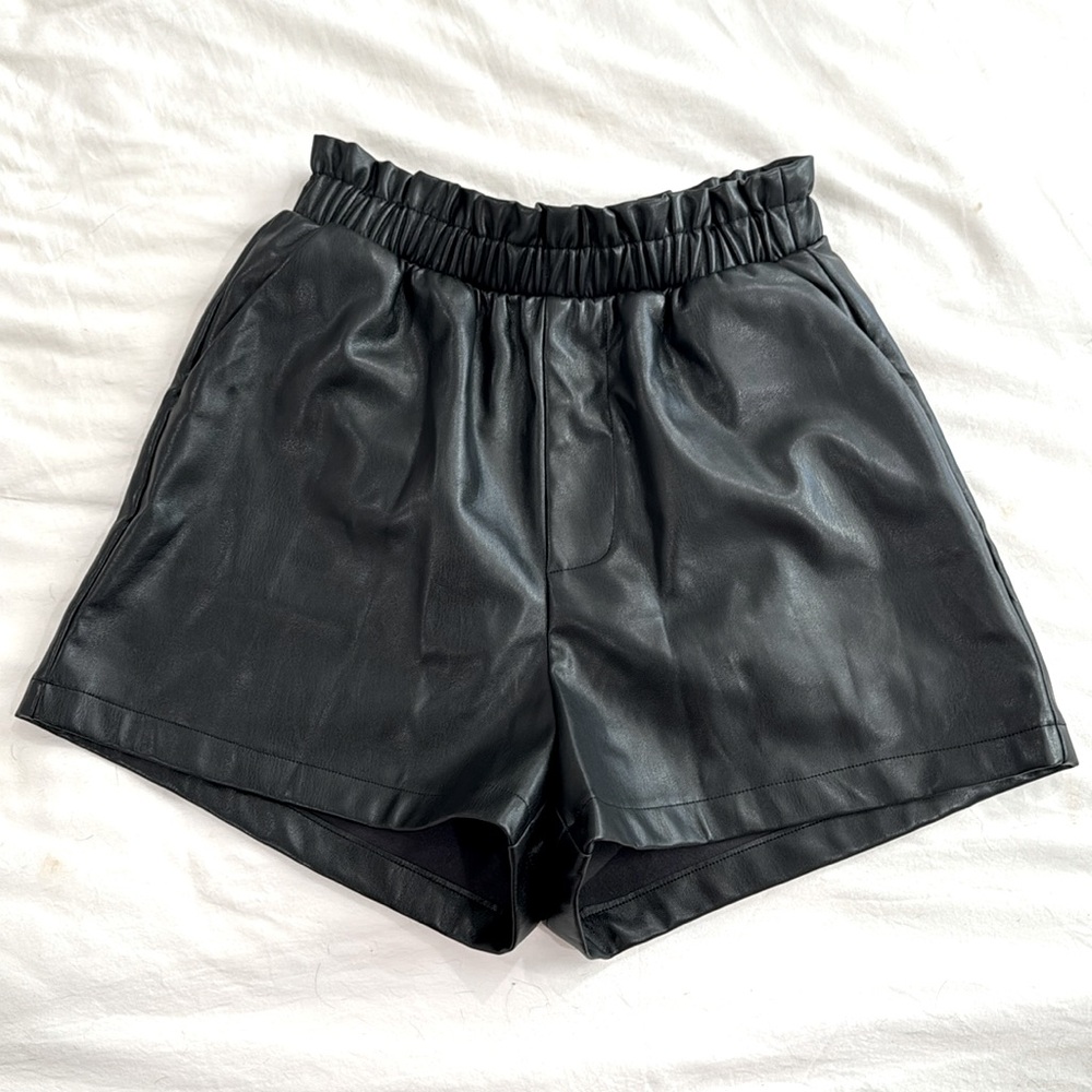 BB Dakota Steve Madden Faux Leather Shorts NWT